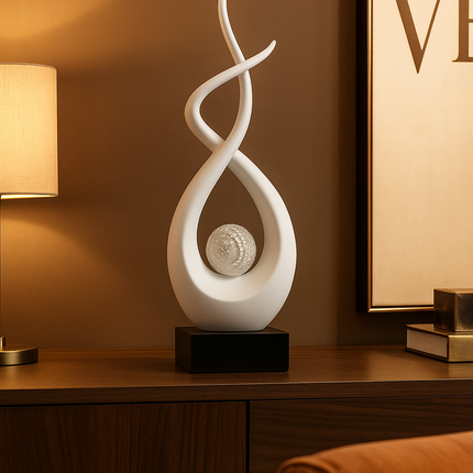 Abstracte Sculptuur – Interieurdecoratie Beeld – Woonkamer & Kantoor – Wit met Zwarte Sokkel – 30 cm